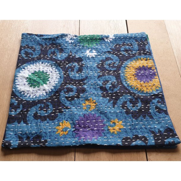 Kantha quilt pude 40x40 cm