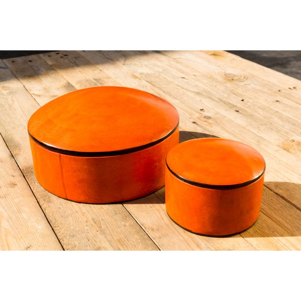 Hndlavede lderbokse i flotte farver