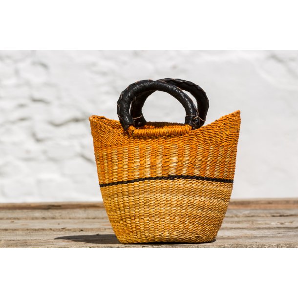 U-shape hndflettet indkbskurv - SMALL