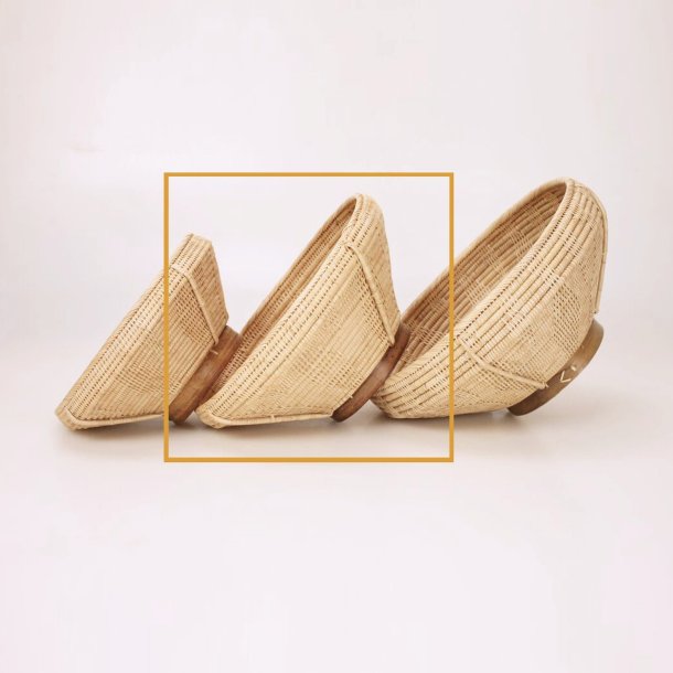 H�ndflettet sk�l i s�gr�s fra Cambodia �22,5cm