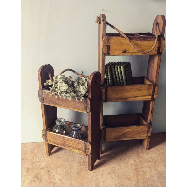 TR�HYLDE AF GAMMEL MURSTENSFORM - 2 MODULER.