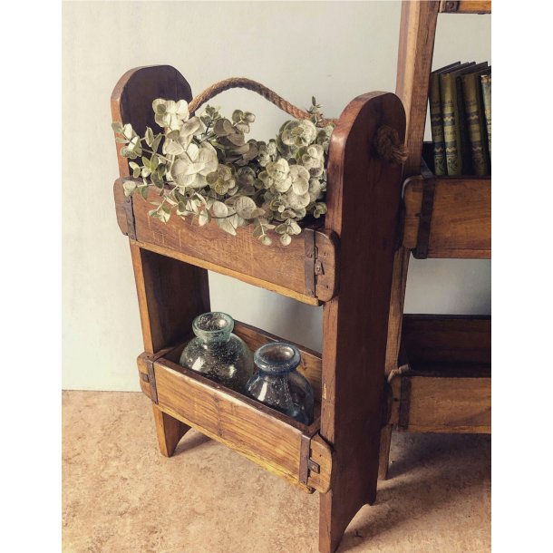 TR�HYLDE AF GAMMEL MURSTENSFORM - 2 MODULER.