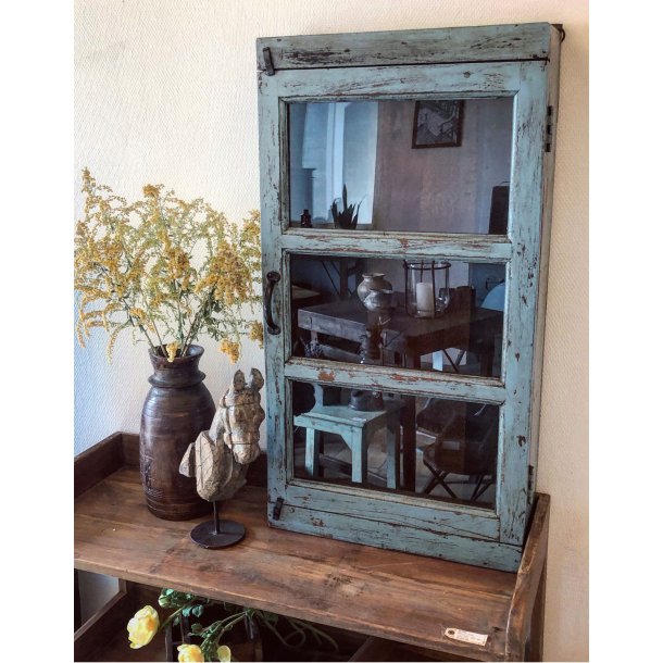 Sjls Nordic FLOT TRSKAB I BLT MED HYLDER