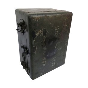 FRA KUFFERT TIL VGSKAB I METAL