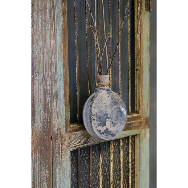 Trademark Living Lerflaske med l�dersnor