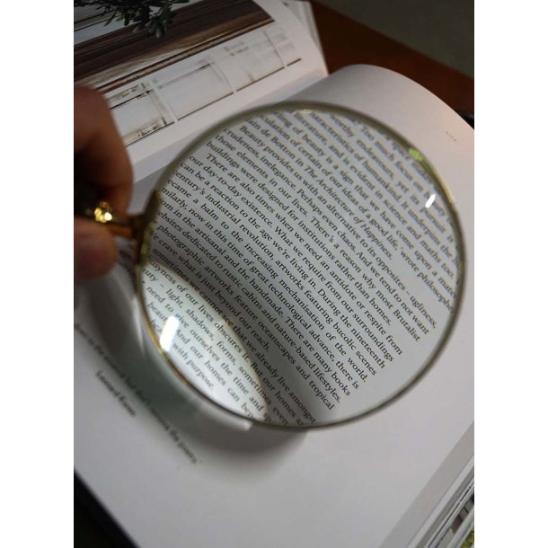 Forstrrelsesglas - mrkt skaft