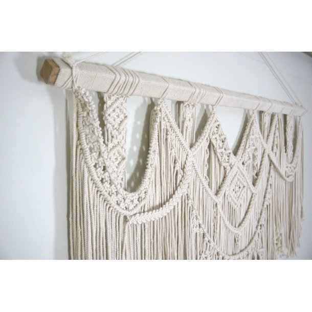 Makram� v�gt�ppe 