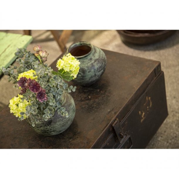 Hndlavet lerkrukke grn/sort