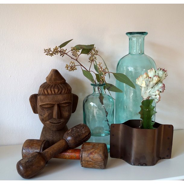 Vintage musikinstrument i tr� fra Indien