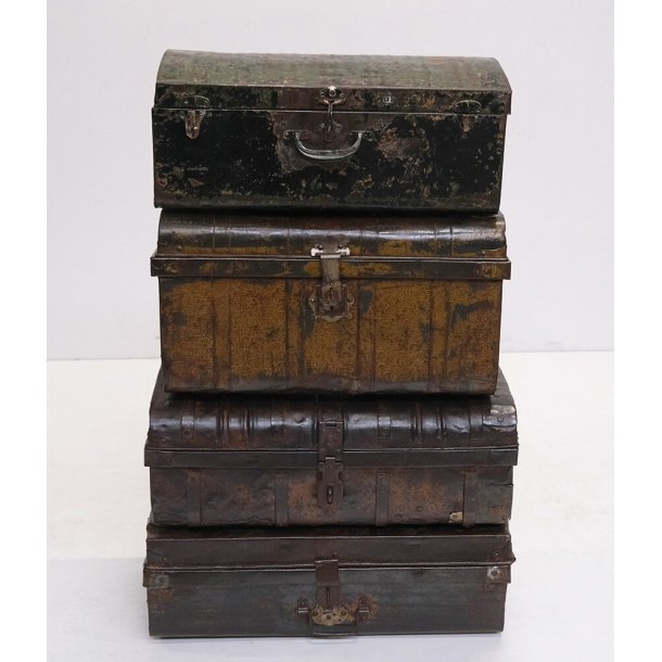 Trademark Living Vintage jernkuffert