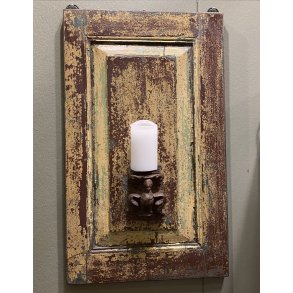 Lysestage af gammelt drpanel