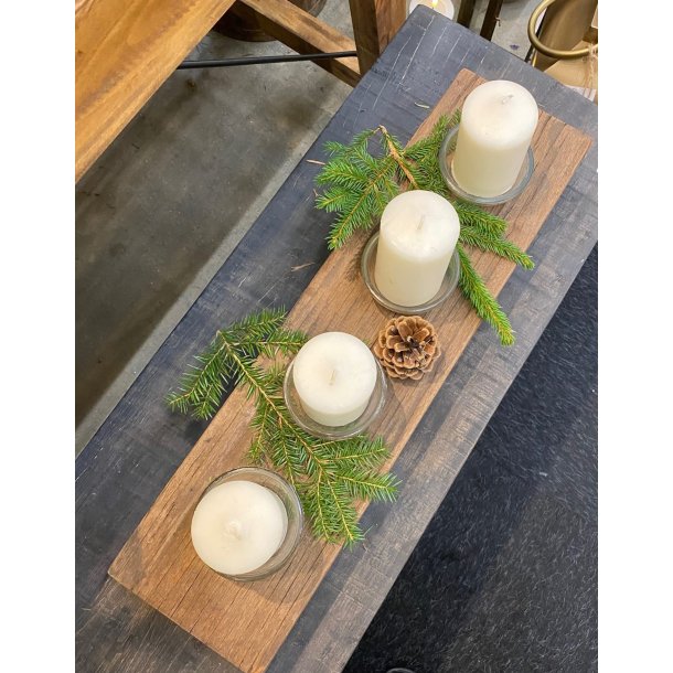 Rustik lysestage til 4 bloklys